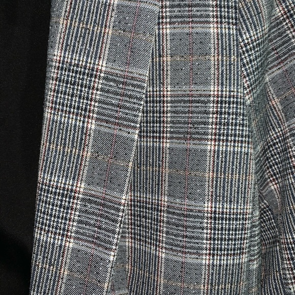 H&M women’s blazer - Picture 2 of 5